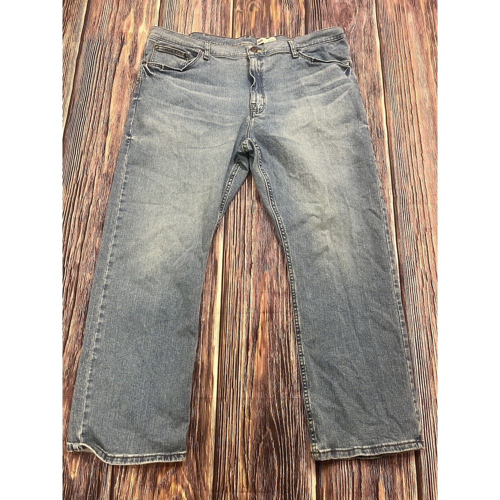 Wrangler Men's Relaxed Boot Denim Jeans Medium Blue Wash 42 x 30